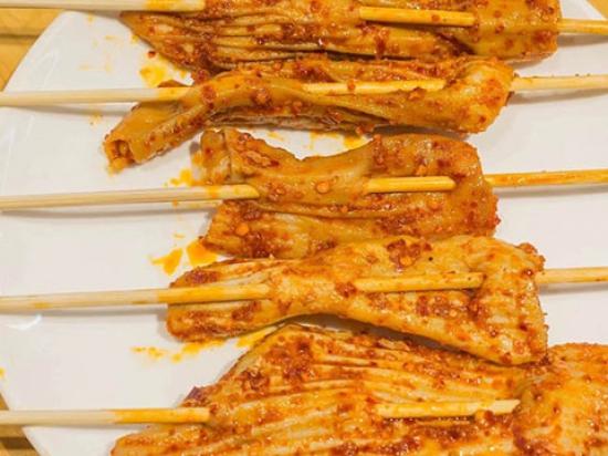飞蝶串串香