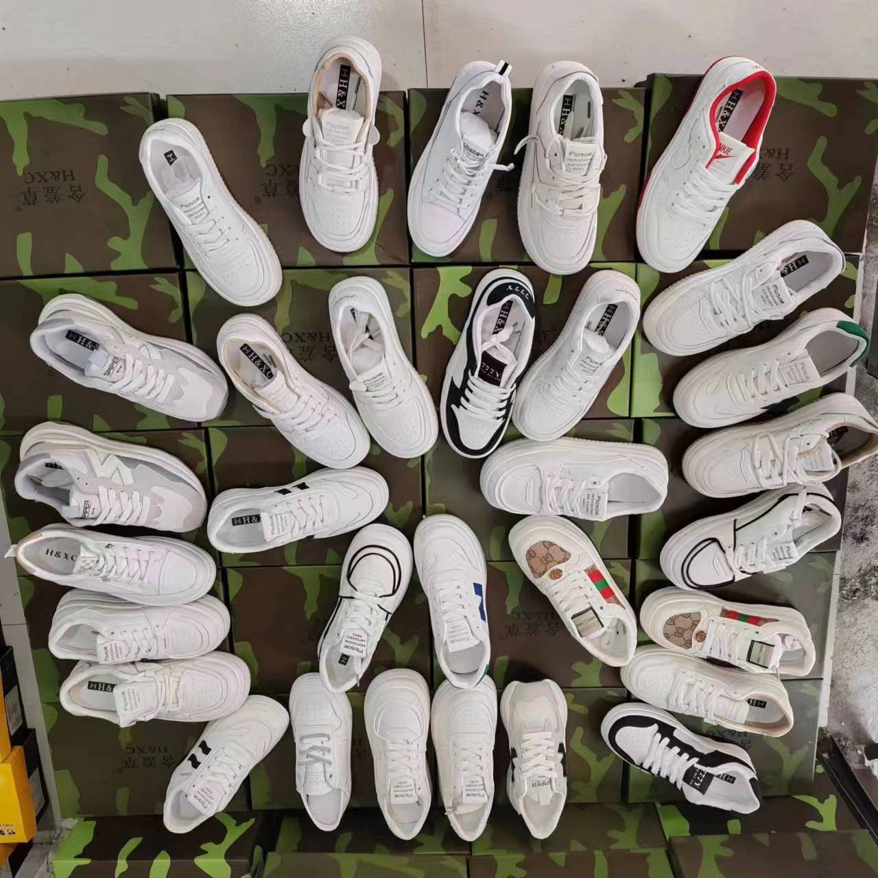 低价批发 地摊赶集货源 跑量鞋子个位数库存模式走量 处理鞋内销外贸