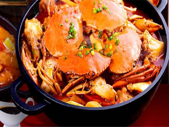 胖胖哒肉蟹煲