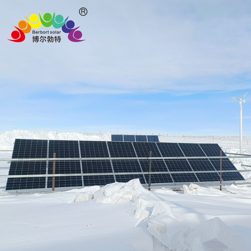 博尔勃特牧区家用风光互补光伏发电系统 海岛太阳能离网供电系统