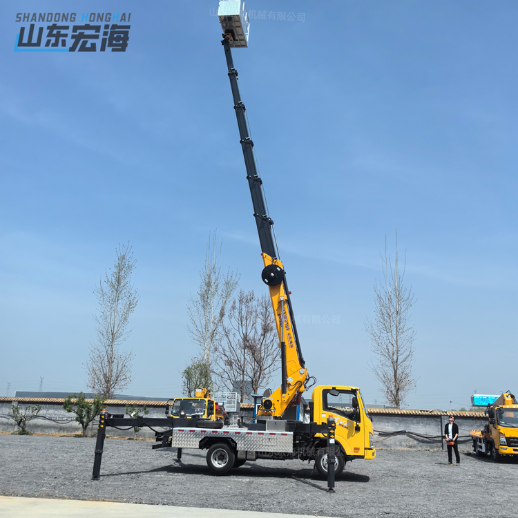蓝牌C证登高车 全国联保直臂式高空升降车 28米高空作业车厂家