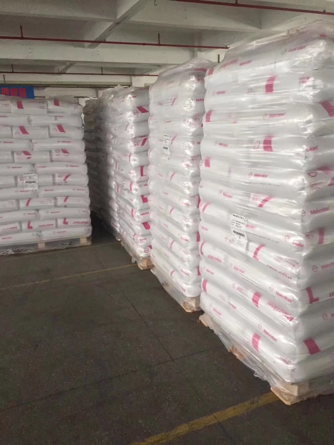 沙伯基础 PBT WBL36L(WBL-4036 LE) 30%玻璃珠 15%PTFE 填充 耐磨级