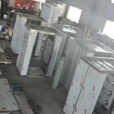 不锈钢风淋室无尘车间自动吹淋风淋房单人单吹双人双吹风淋门定制 九少