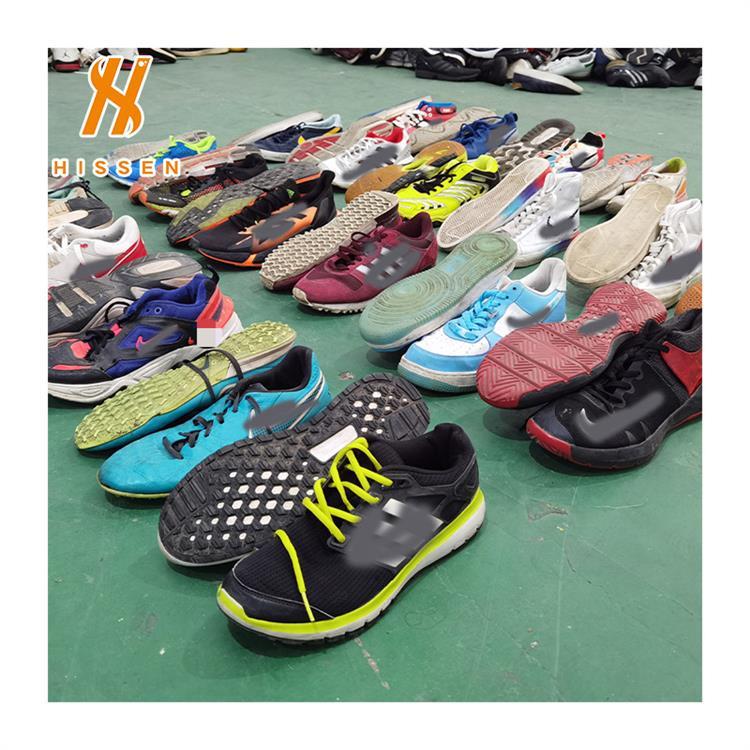二手鞋子批发欧美爆款品牌运动鞋used shoes按斤称出口非洲百搭款