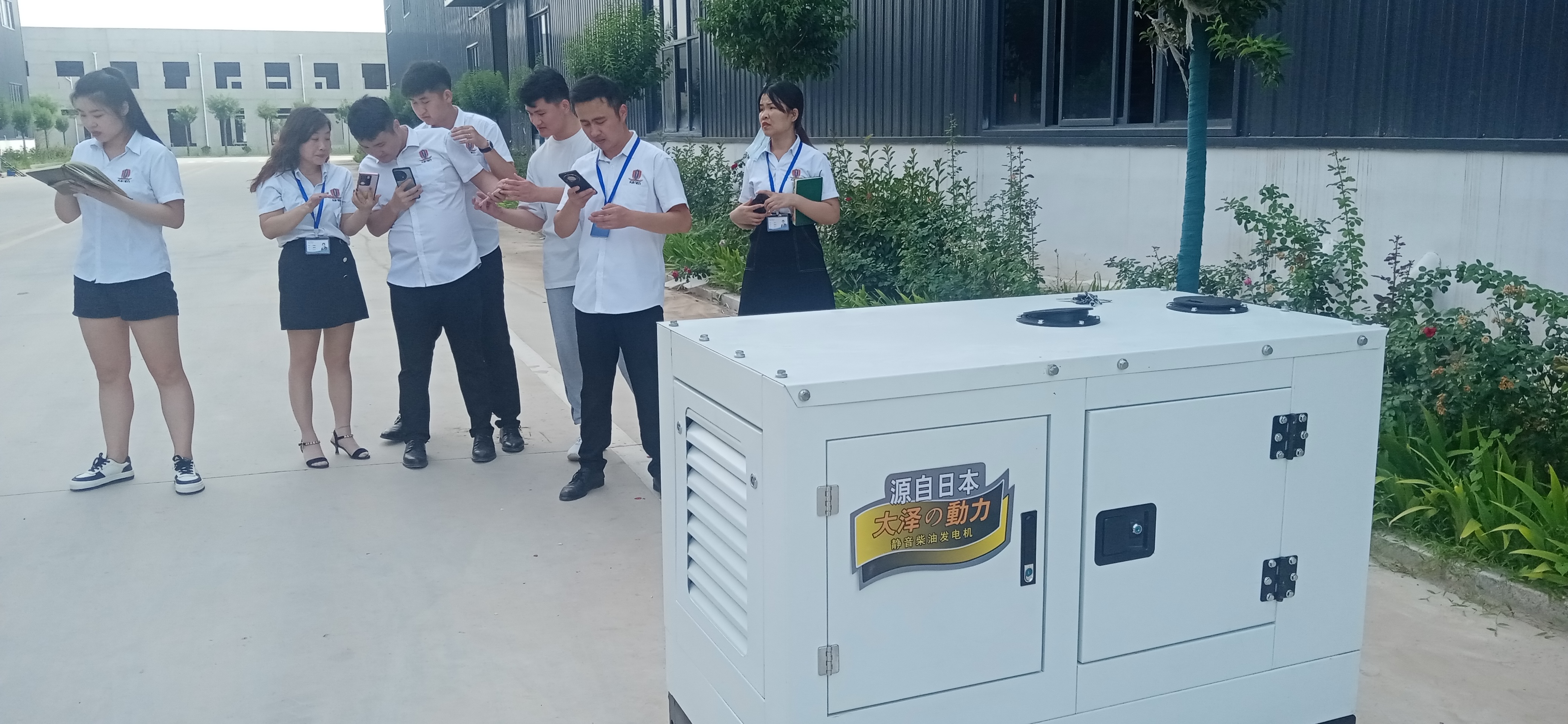 30kva柴油发电机，大泽动力TO32000ETZ，四缸水冷380V，应急发电