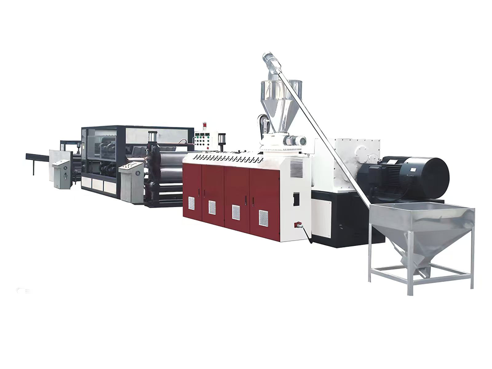 琉璃瓦挤出生产线