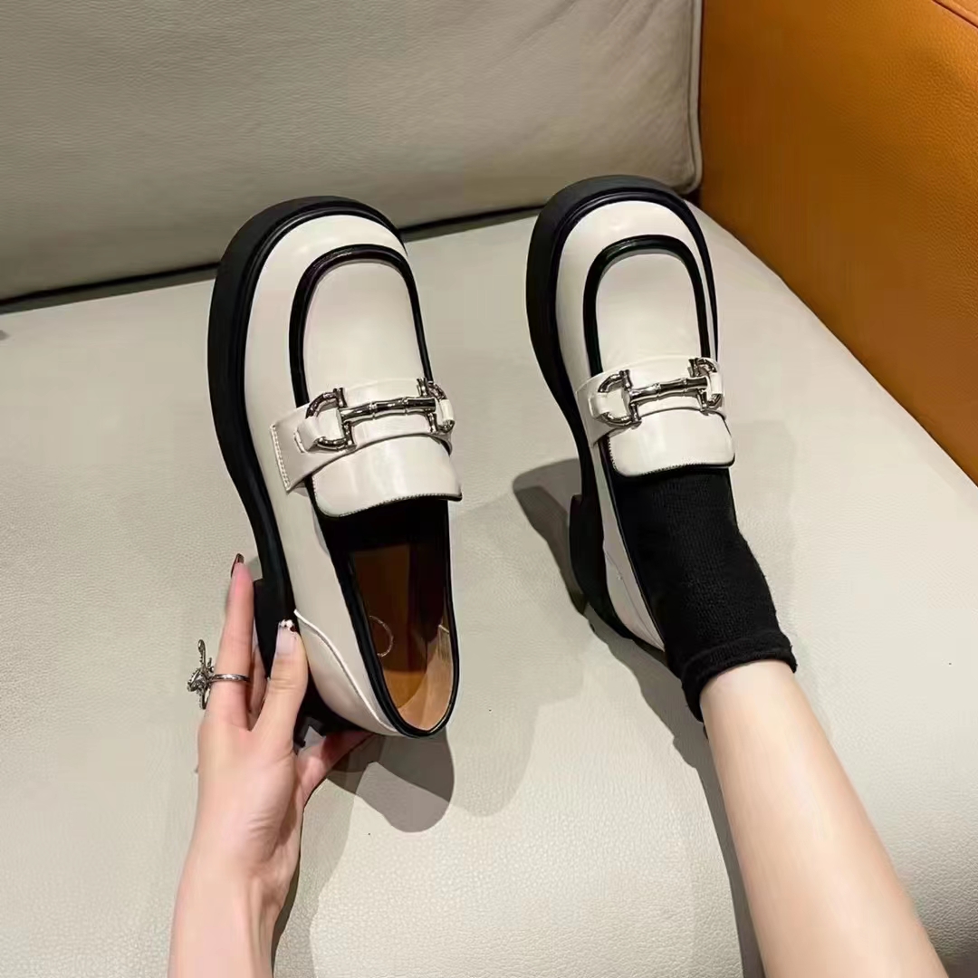 厚底乐福鞋女2023新款秋冬一脚蹬复古小皮鞋英伦风软底粗跟单鞋