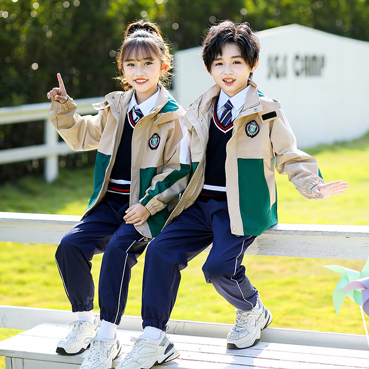 幼儿园园服秋冬装中小学儿童校服 小学生班服三件套冲锋衣定制