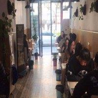 荣知味米线
