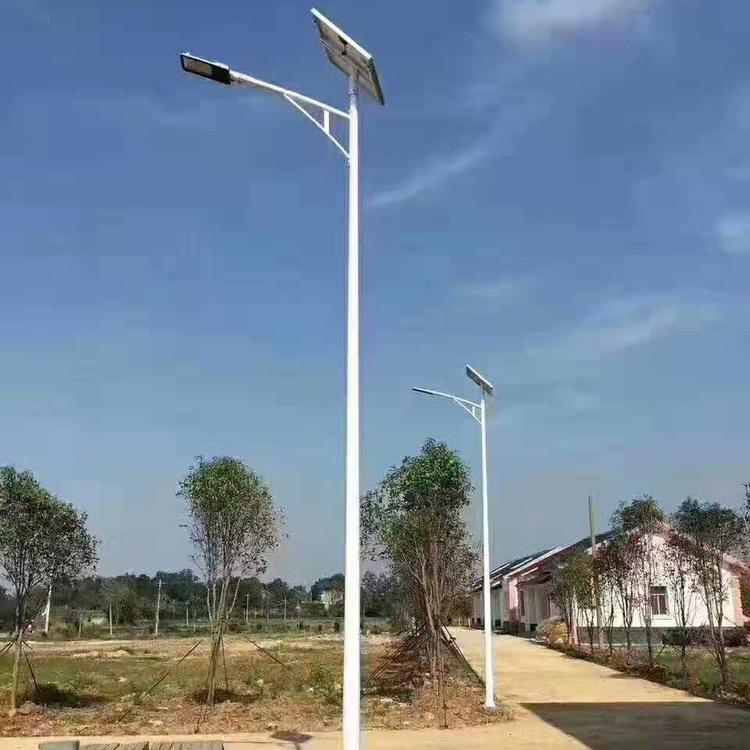 圣伟照明太阳能路灯 过街市电灯饰 使用寿命长 节能环保