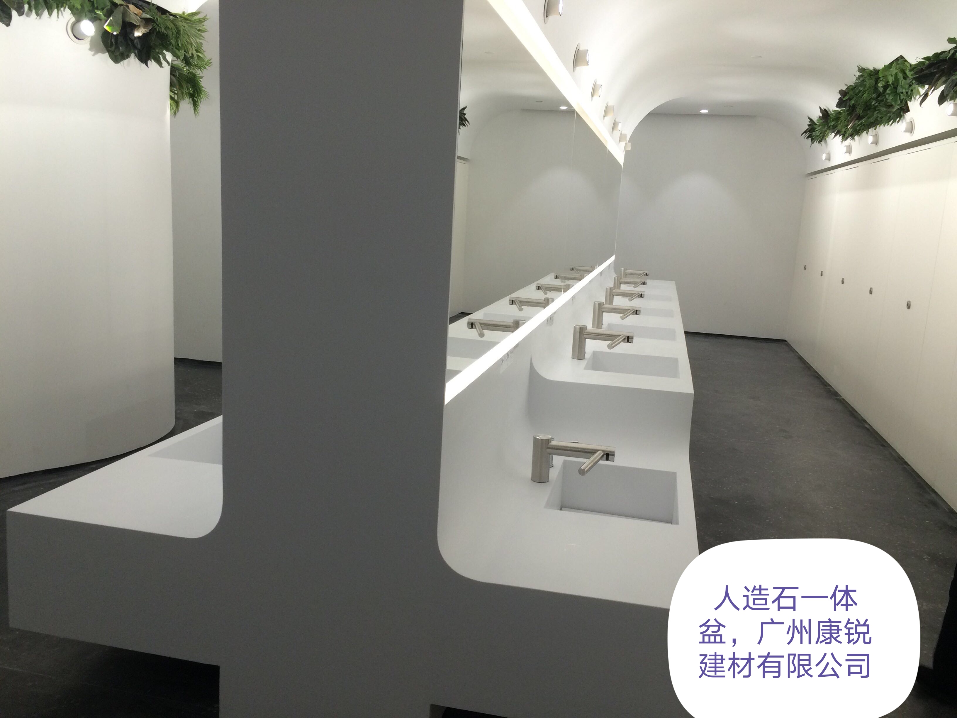 鱼肚白石英石优质板材厨房浴室人造石台面板生产