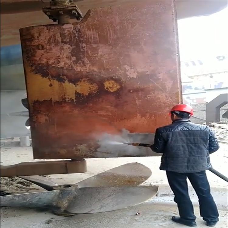 国轩机械 管道喷砂除锈施工队 化工油罐防腐喷漆