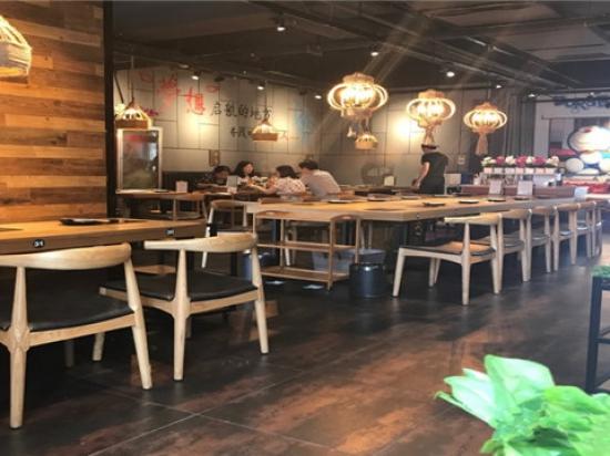 金巴上鲜锅物料理
