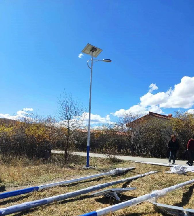 藏式太阳能路灯 民族风 公园广场LED灯 厂家定制