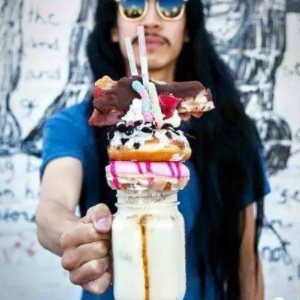 freakshake变态奶昔