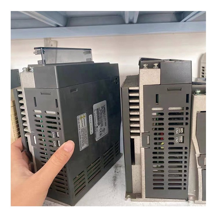 钜威诺 驱动器维修 高效快捷 持久耐用 服务优先 客户至上