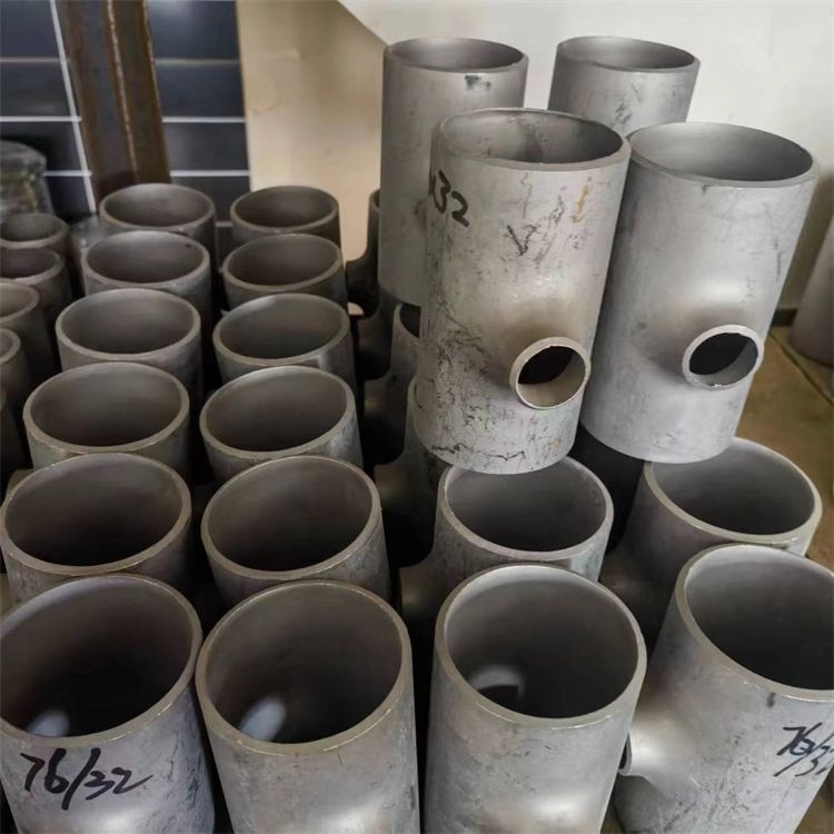 321不锈钢无缝弯头 耐腐蚀耐高温 硬度较高 可零切加工定制