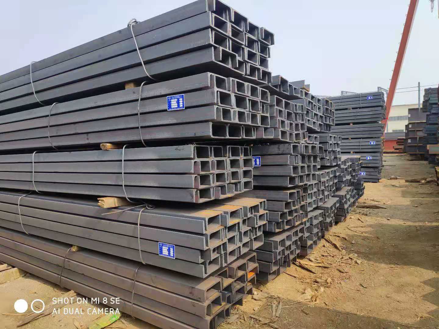 IPE220 欧标工字钢 现货销售 定做工期短 钢厂一级带理