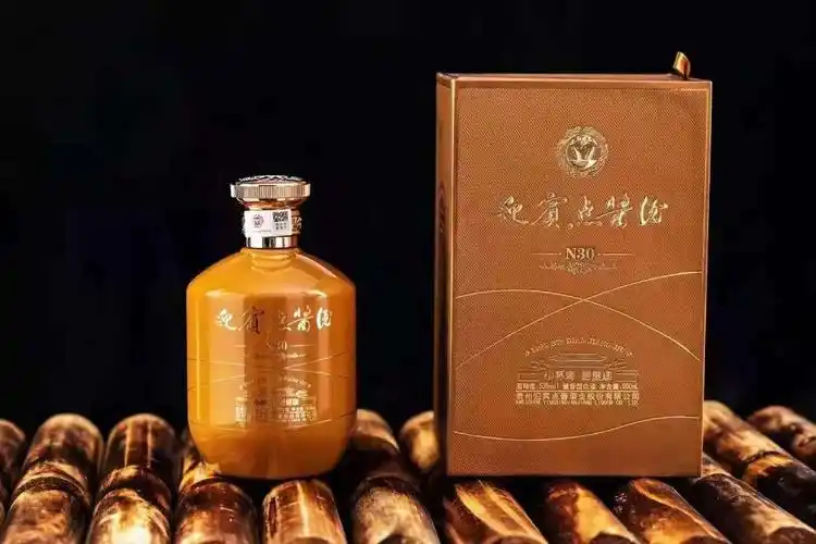 点酱白酒