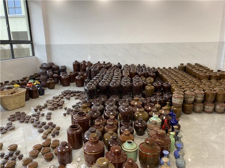 荣县土陶工艺品定制四川酒坛厂家直销批发价格