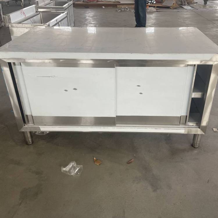 不锈钢厨房操作台饭店工作台定制置物切菜桌子家用台面商用打荷台
