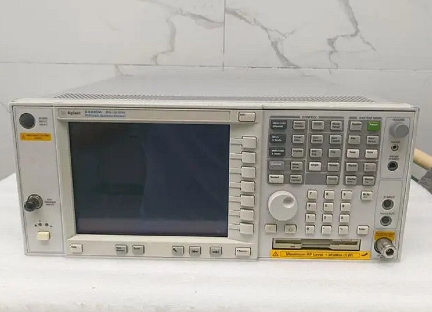 出售回收出租 Agilent安捷伦E4445A 频谱分析仪 13.2GHz