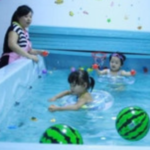 多多爱婴幼儿水育馆