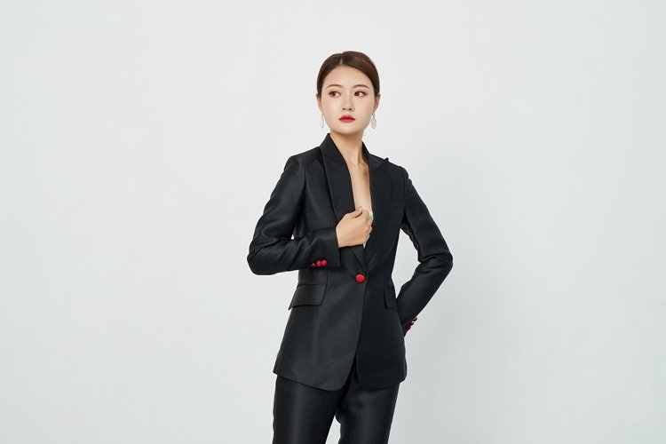 女士黑色西服定制 商务职业装定做 量身制作 干练时尚