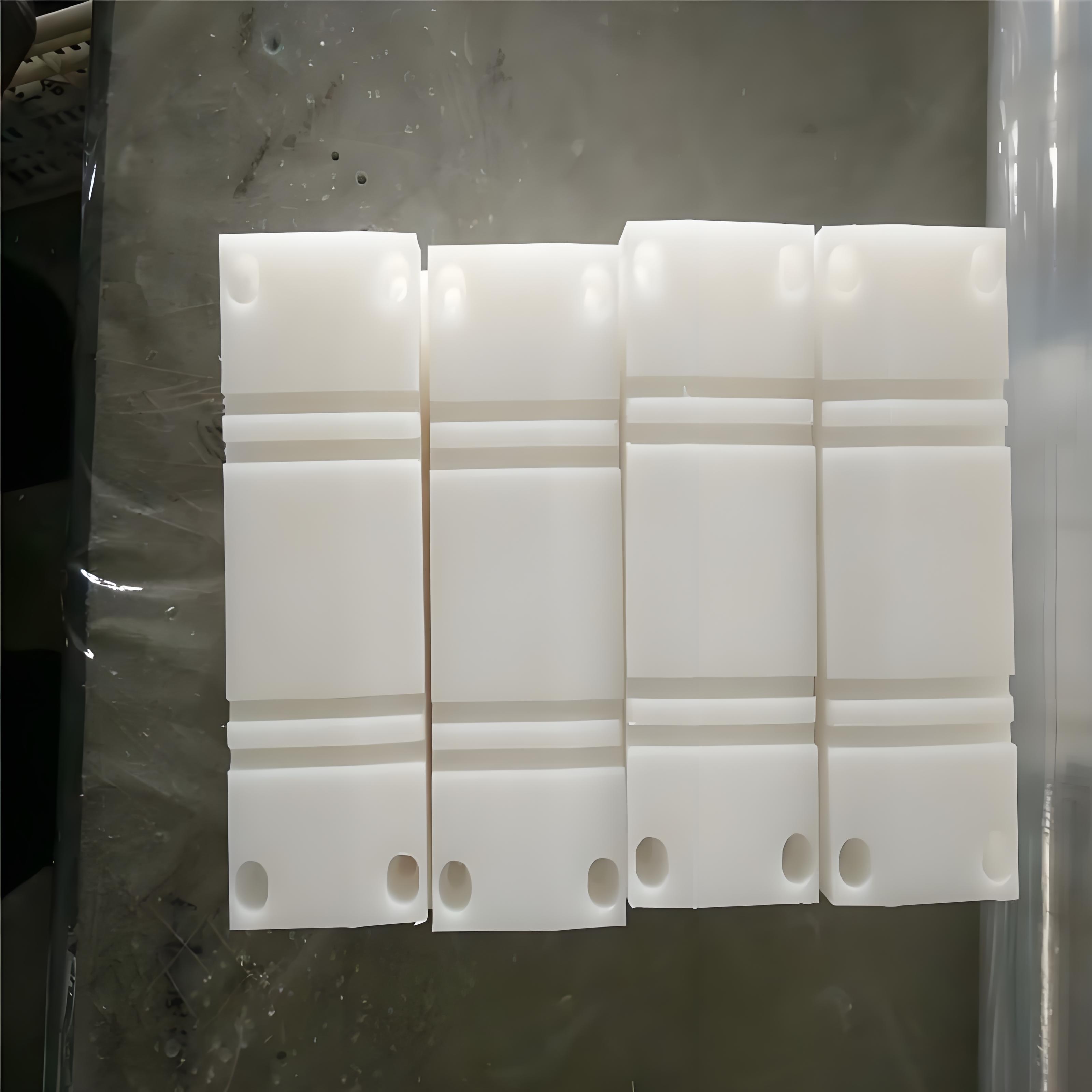 高分子聚乙烯异形加工件耐磨自润滑异型垫块滑块塑料尼龙定制件