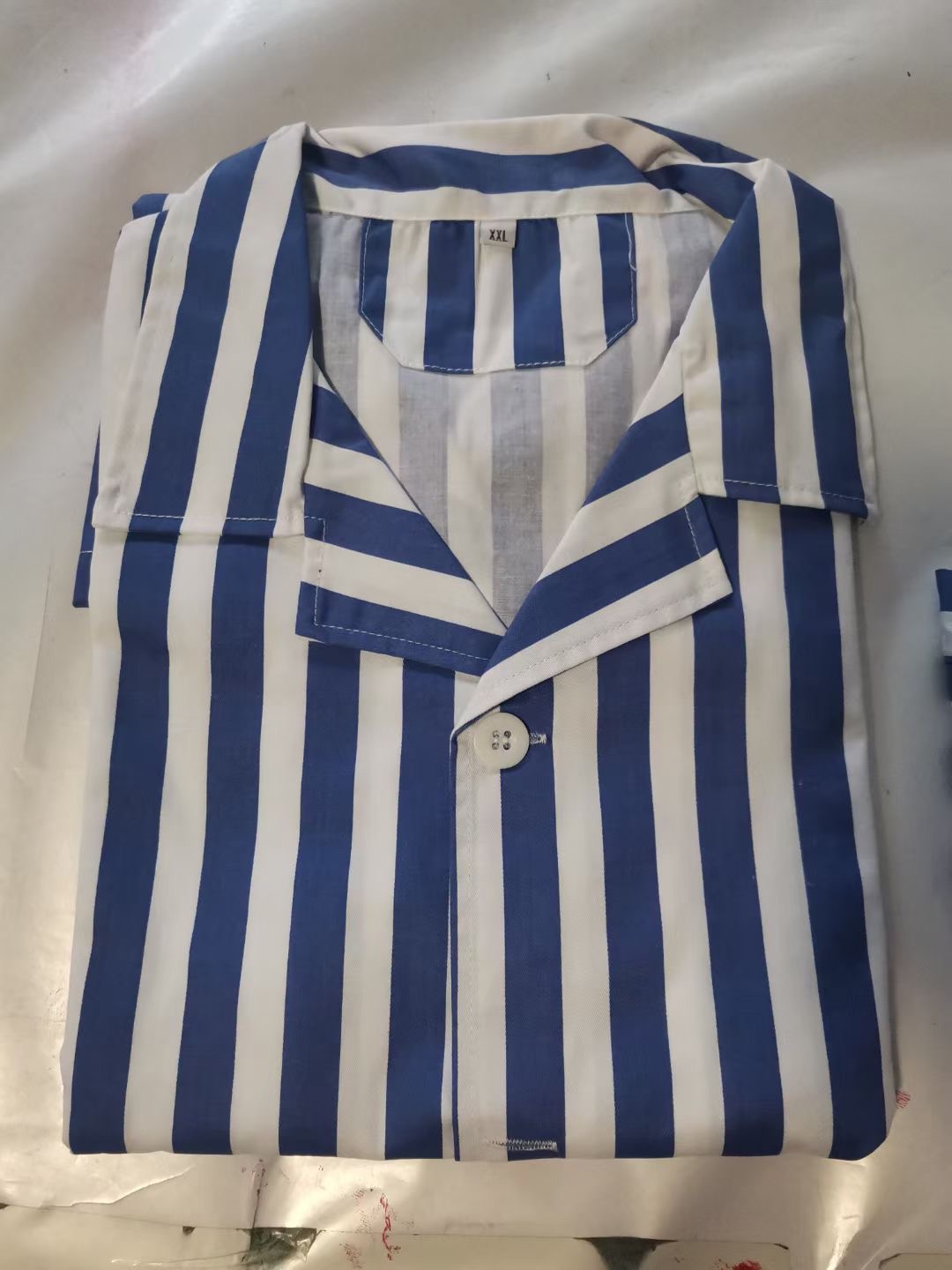 新款短袖病号服款式多样支持定制易穿脱病员服病人服装