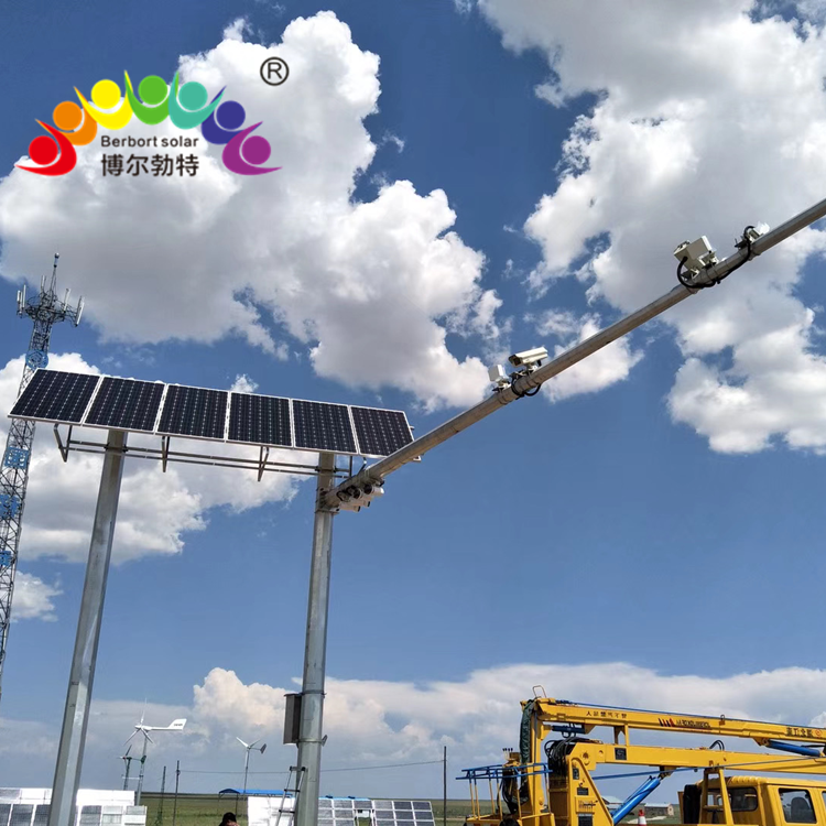 博尔勃特高速公路监控杆太阳能监控供电系统 风光互补离网发电系统