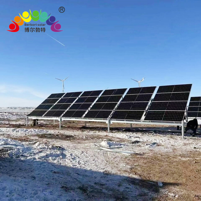 博尔勃特耐低温太阳能离网供电系统 牧区家用风光互补光伏发电系统