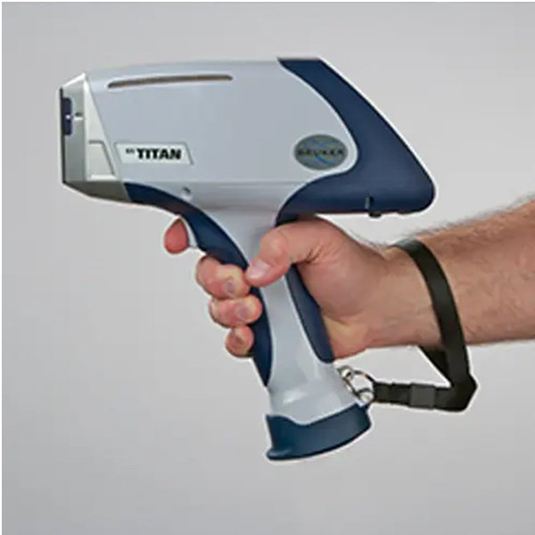 布鲁克Bruker 手持光谱仪 XRF 合金分析仪 材料检测