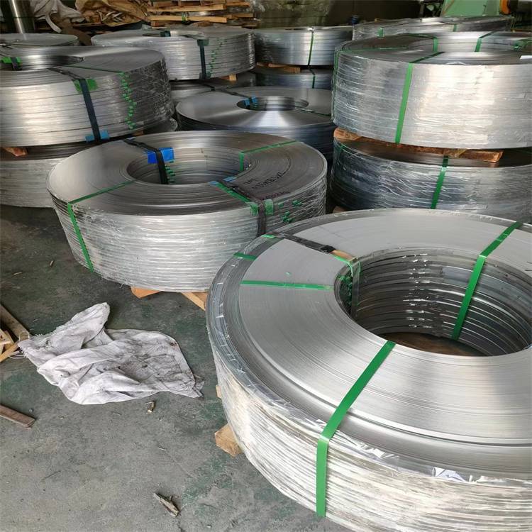 304不锈钢钢带现货批发0.9~1.2mm430钢卷带可加工