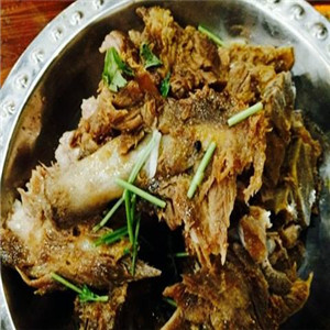 俏哥老式炒鸡大盆骨