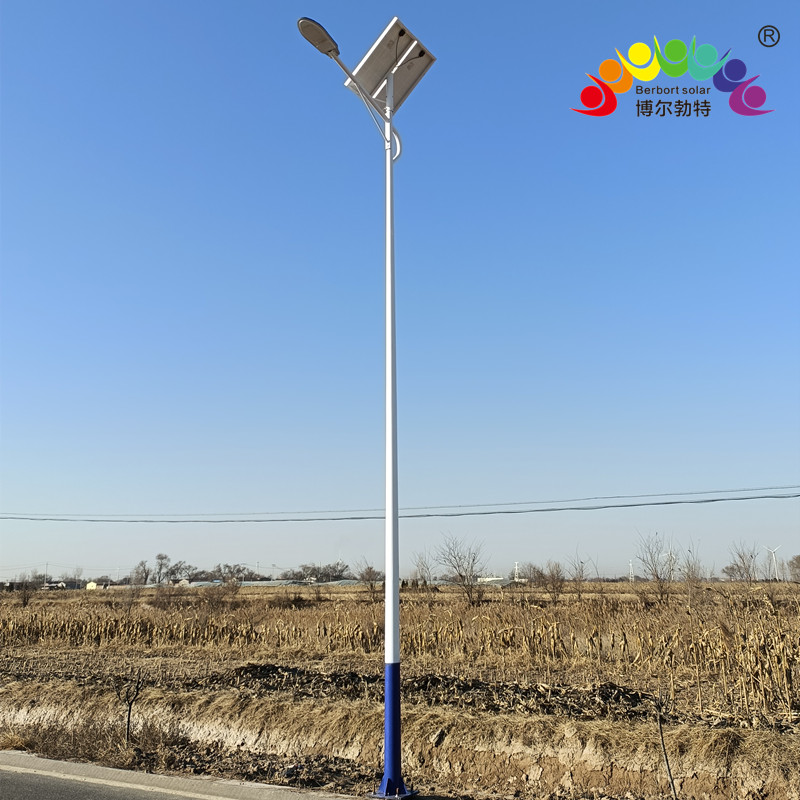 博尔勃特市政道路照明led路灯杆热镀锌8米太阳能路灯厂家批发