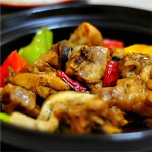 黄铭宇黄焖鸡米饭