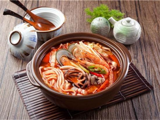 菊香园云南过桥米线