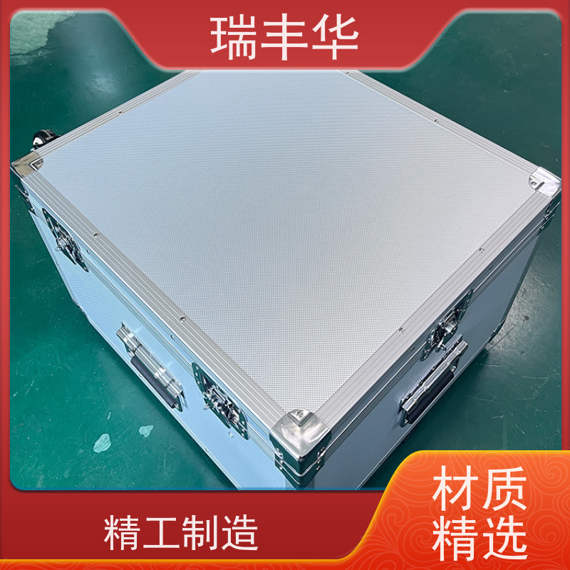 瑞丰华 设备仪器箱 耐磨损 重量轻 规格多样 手提拉杆式