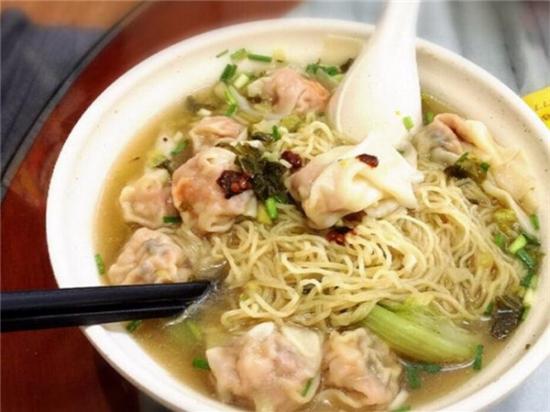 博士馄饨馆