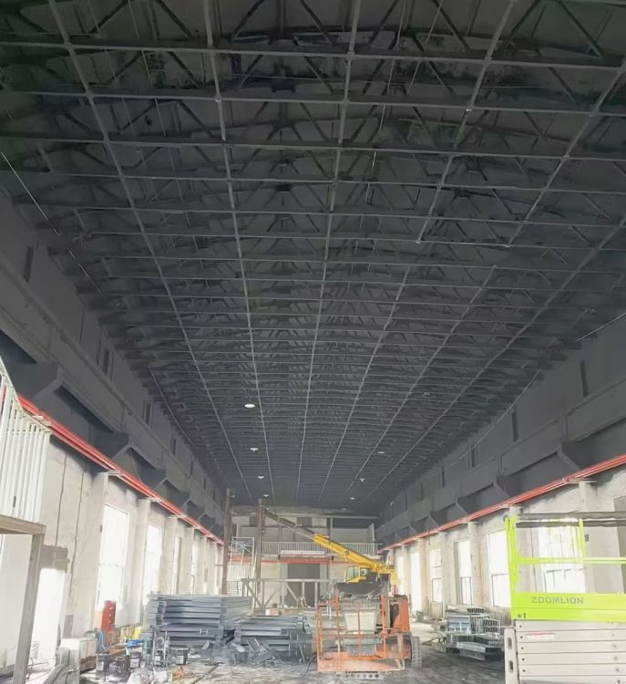 喷涂料 油漆 真石漆 厂房钢板翻新 专业施工 使用寿命长 免费测量