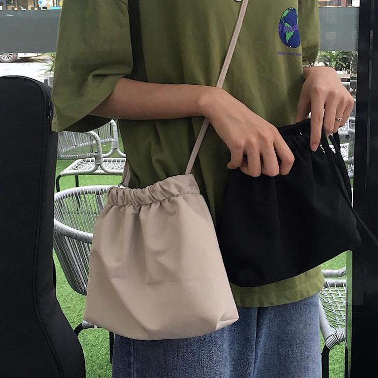 富源迷你轻型帆布袋束口斜跨小包包
