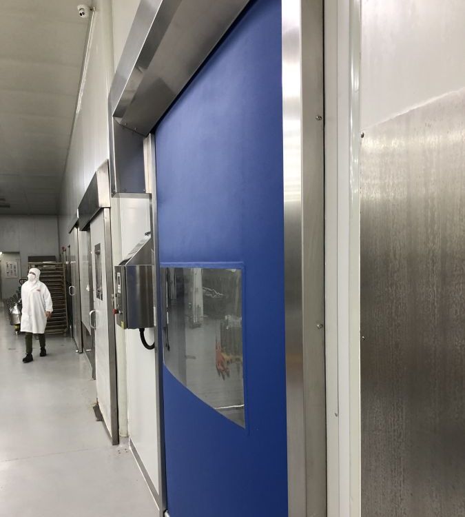 尚高洁净室用快速门 H1200气密性 1级2mm 无毒害门帘