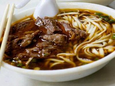 鼎牛牛肉面馆