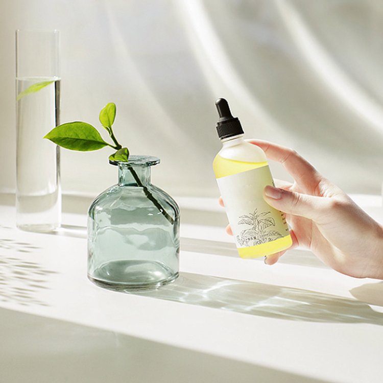 越桔果化妆品OEM加工生产品牌商 护肤品定制贴牌厂家 水信生物