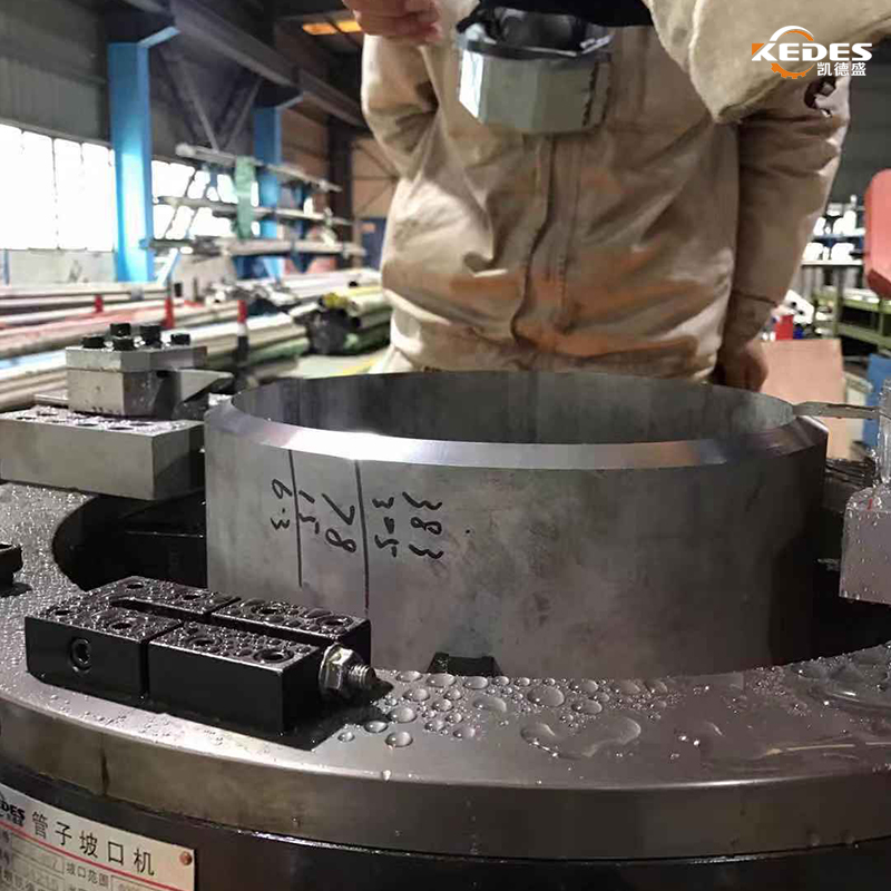 大管径钢管切割机OCE-715 石化管道冷切割坡口机 电动气动液压可选