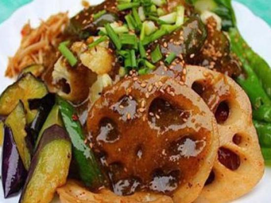 胡炸炸