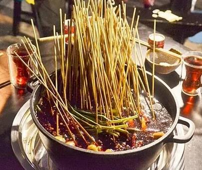 天炮李记串串香火锅