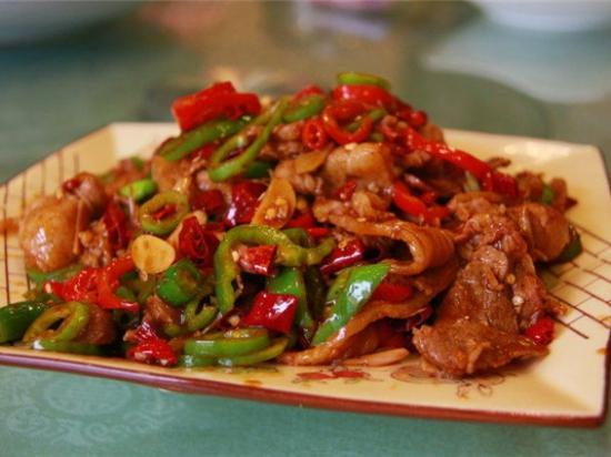 辣得叫湘菜馆