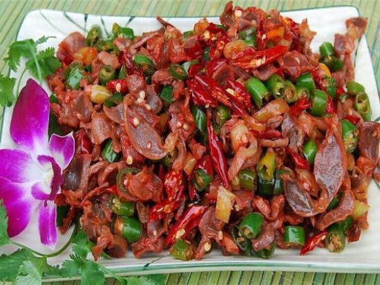 辣妹子湘菜馆